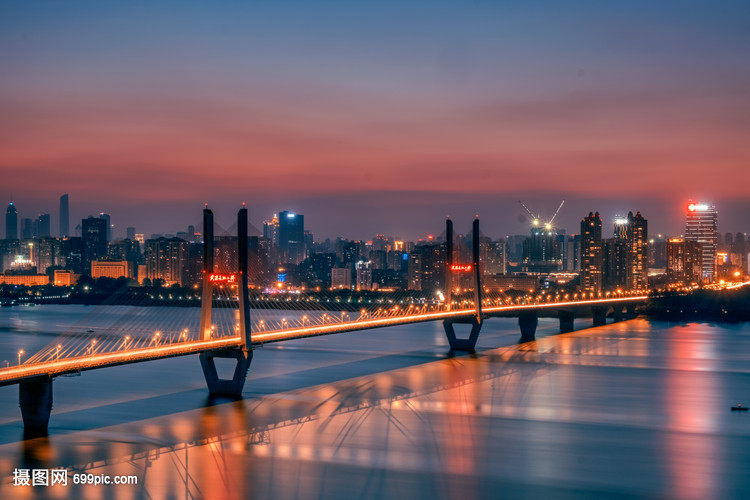 武漢長江二橋夜景